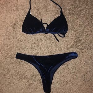 Velvet bikini